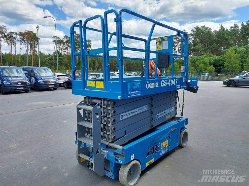 Genie GS-4047 Scheren-Arbeitsbühnen