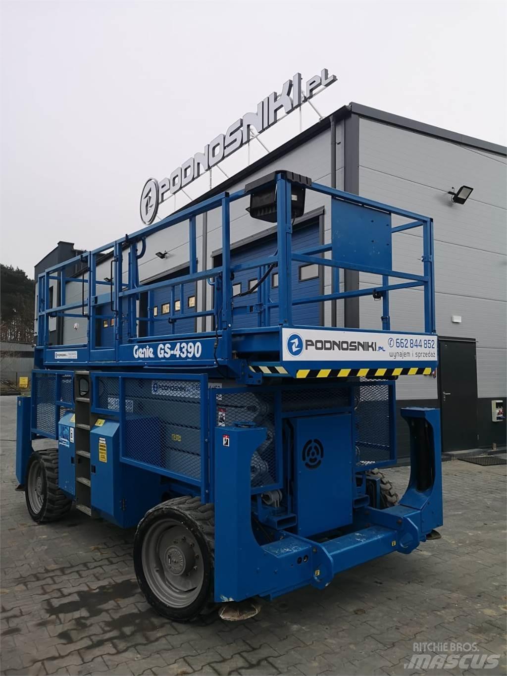 Genie GS-4390 Scheren-Arbeitsbühnen