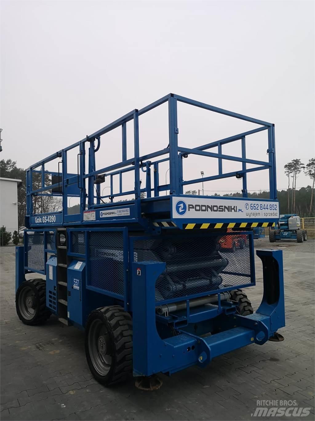 Genie GS-4390 Scheren-Arbeitsbühnen