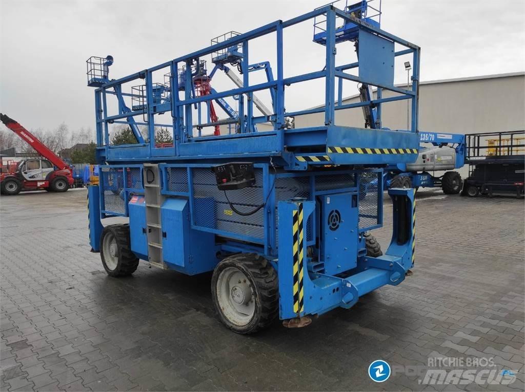 Genie GS-4390 Scheren-Arbeitsbühnen