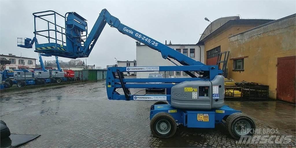 Genie Z45/25J Gelenkteleskoparbeitsbühnen