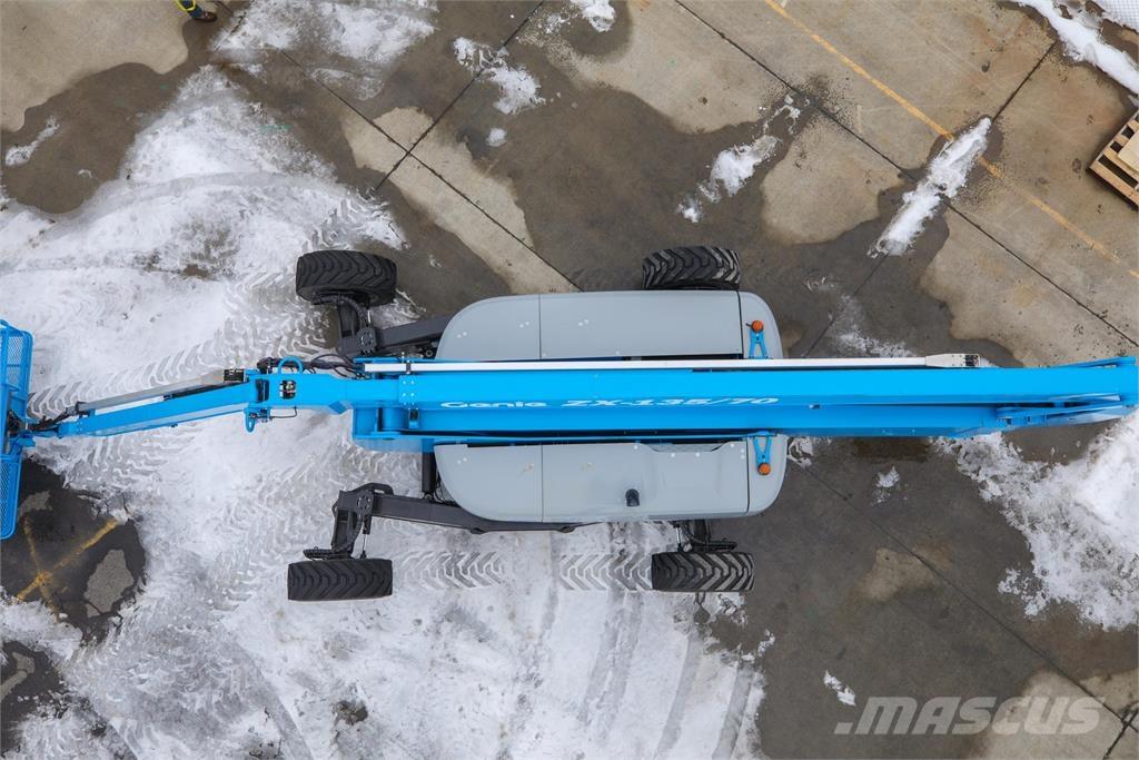 Genie ZX-135/70 Gelenkteleskoparbeitsbühnen
