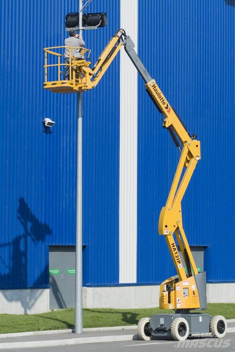Haulotte HA12IP Gelenkteleskoparbeitsbühnen
