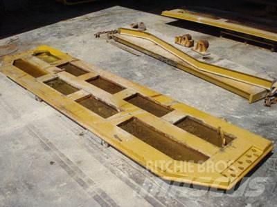 CAT 740 Tailgate Andere Zubehörteile