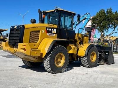 CAT 938M Radlader