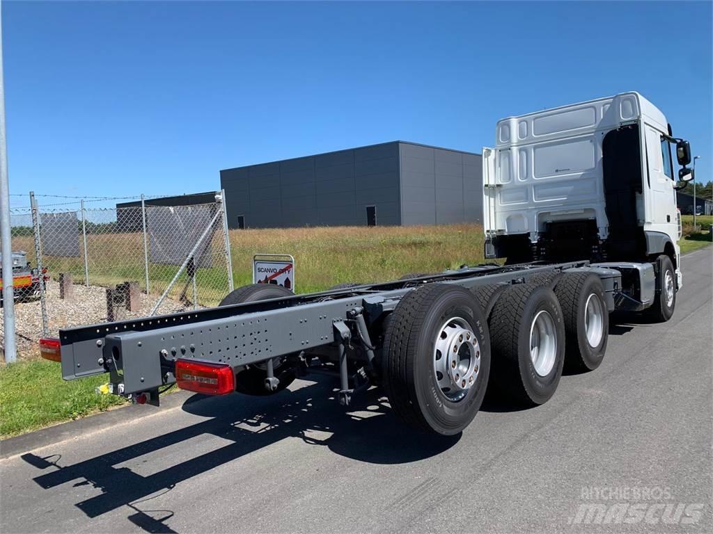DAF XF 430 8x4*4 Wechselfahrgestell