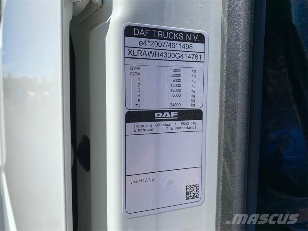 DAF XF 430 8x4*4 Wechselfahrgestell