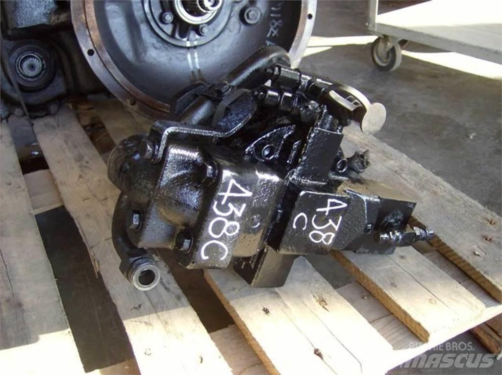 CAT 438C Sonstige Baumaschinen