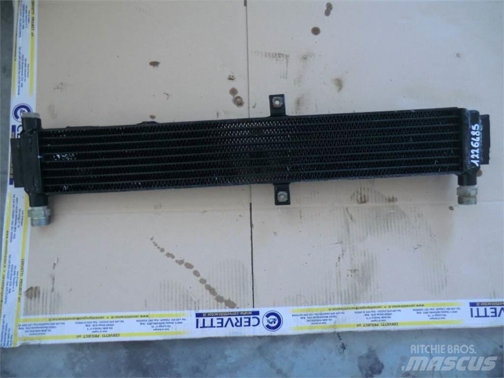 CAT 735 Sonstige Baumaschinen