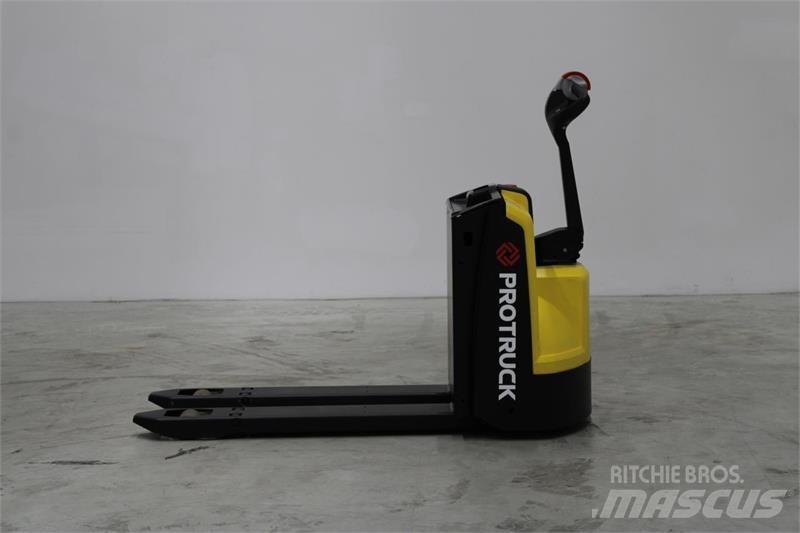 Hyster P1.6 Niedergabelstapler