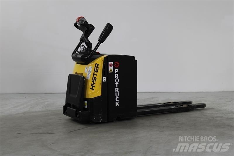 Hyster P2.0S Gabelstapler mit Fahrerstand