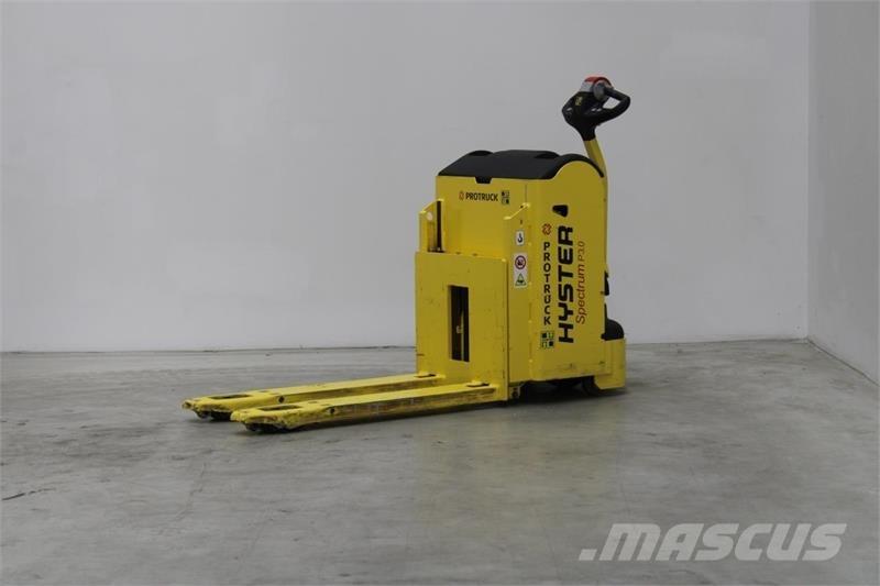 Hyster P3.0 Niedergabelstapler