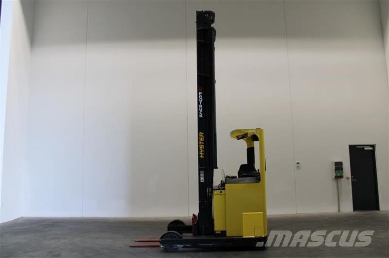 Hyster R2.0W Schubmaststapler