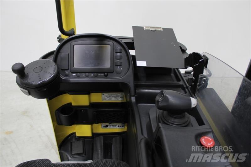 Hyster R2.5 Schubmaststapler