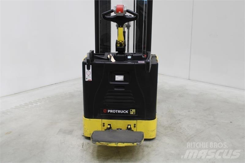 Hyster S1.5S Selbstfahrstapler