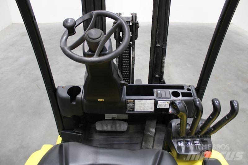 Yale ERP16VF Elektrostapler