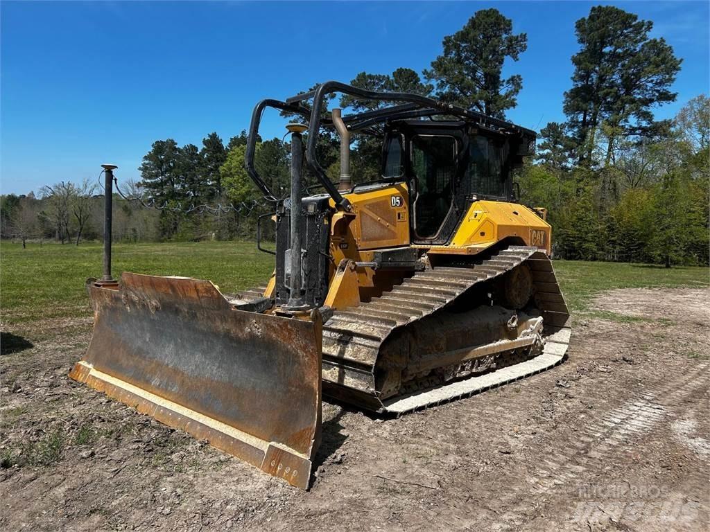 CAT D5 Bulldozer