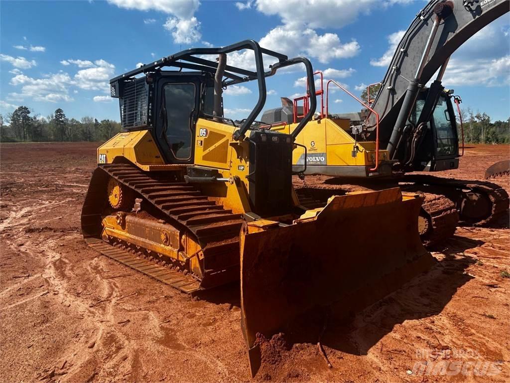 CAT D5 Bulldozer
