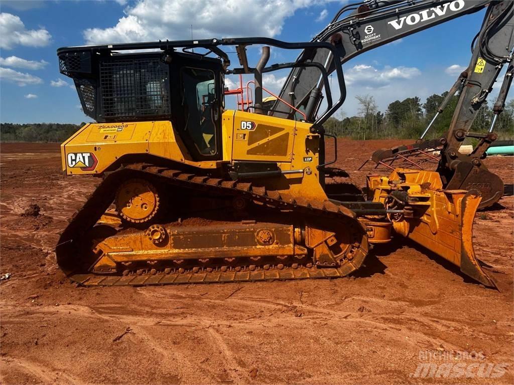 CAT D5 Bulldozer
