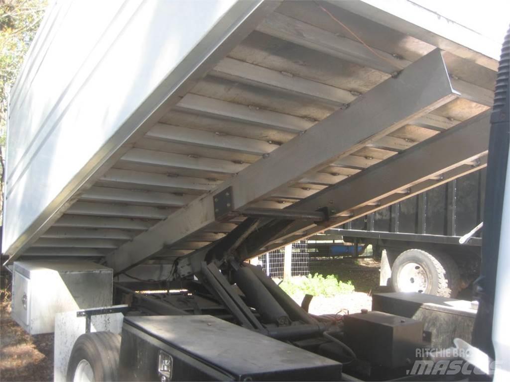  FE 145 Andere Fahrzeuge