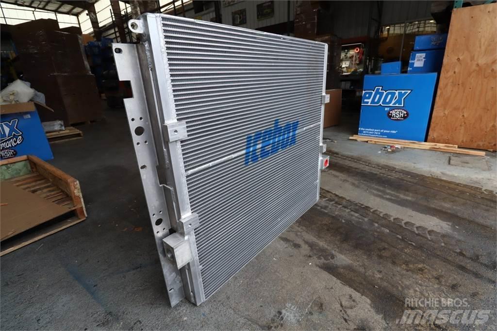 CAT 320D Radiatoren