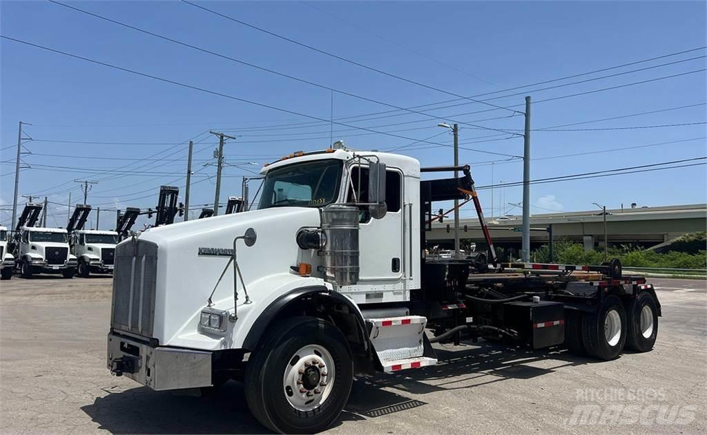 Kenworth T800 Absetzkipper