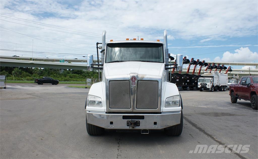 Kenworth T880 Absetzkipper