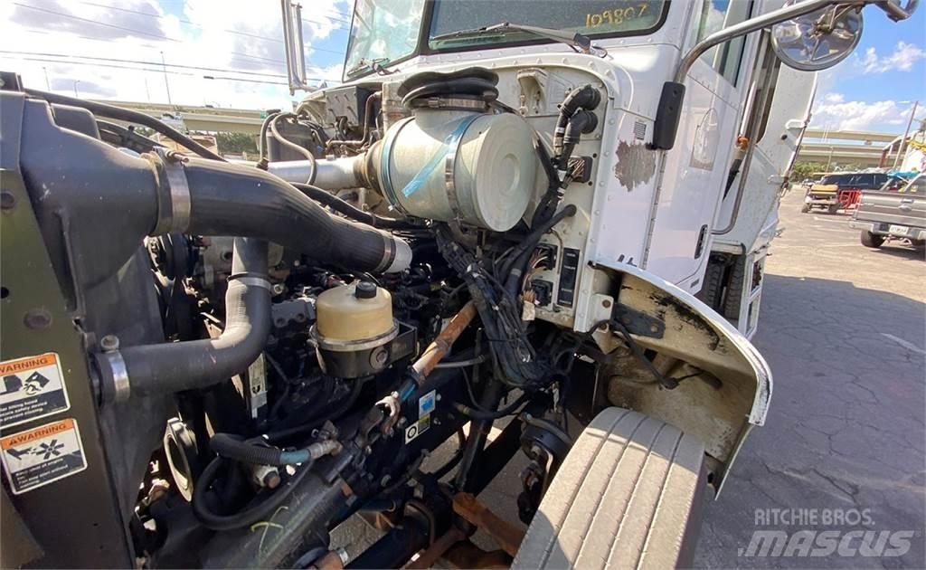 Peterbilt 335 Müllwagen