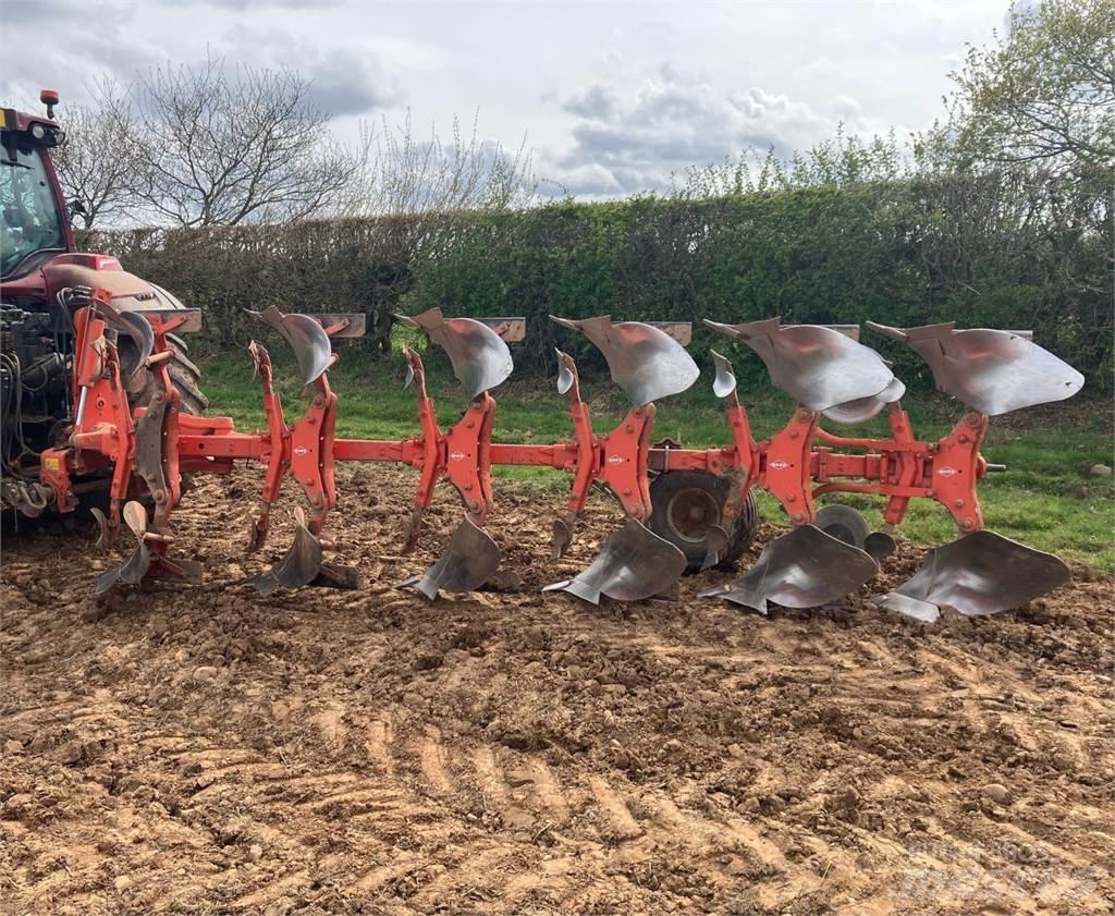 Kuhn MM123 Konventionelle Pflüge