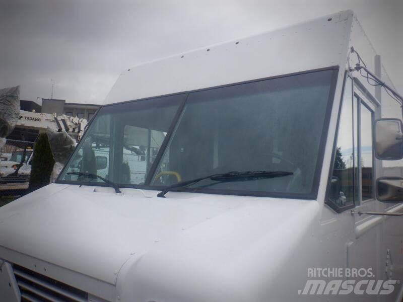 Ford E-450 Lieferwagen