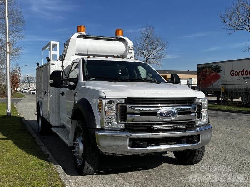 Ford F-550 Kommunal-Sonderfahrzeuge