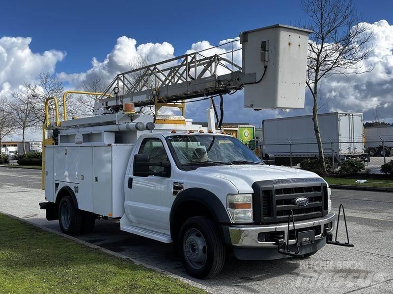 Ford F-550 Andere Fahrzeuge