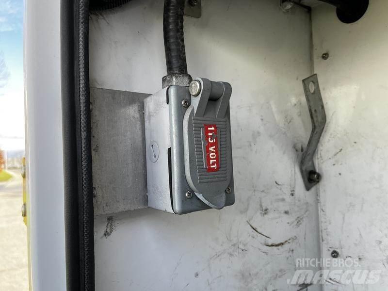 Ford F-550 Andere Fahrzeuge