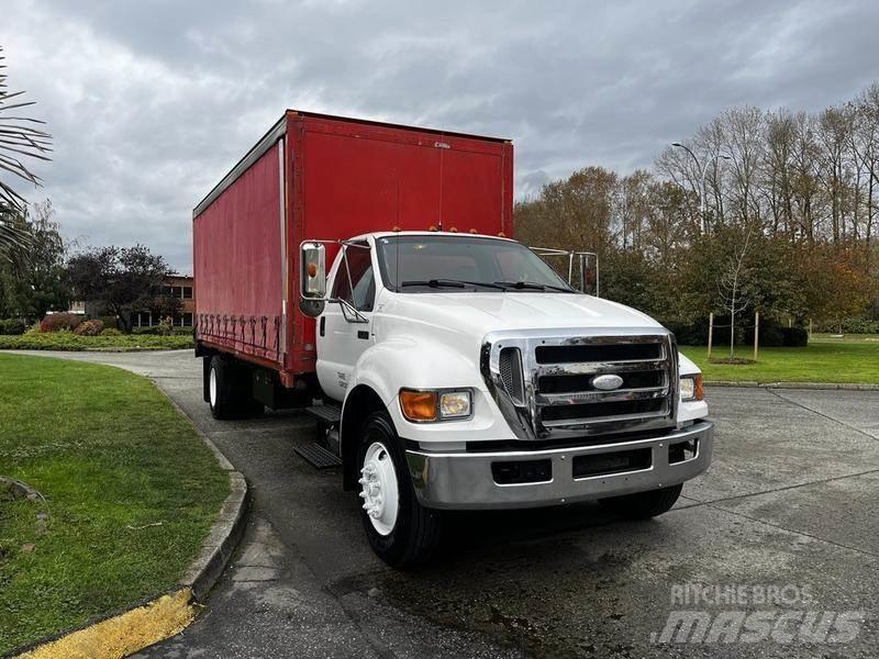 Ford F-750 Lieferwagen