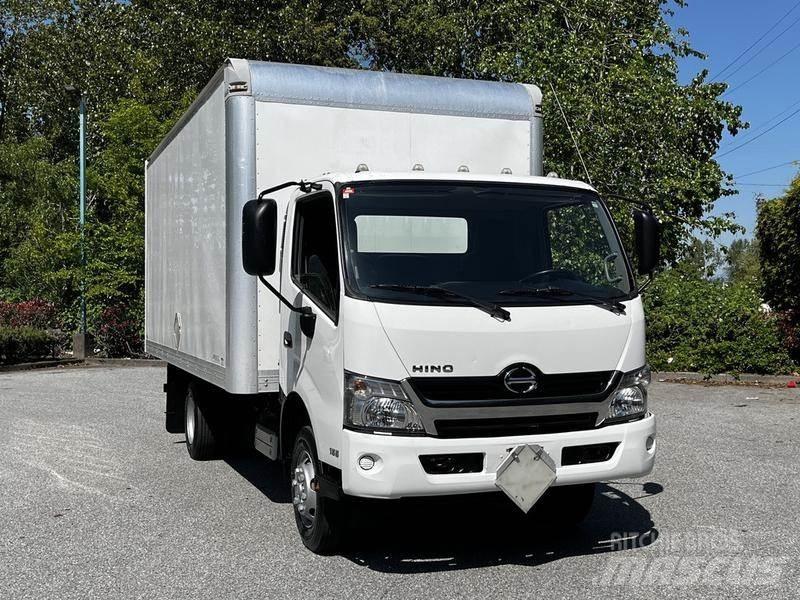 Hino 155 Lieferwagen