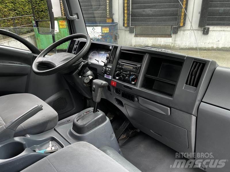 Isuzu NPR Lieferwagen