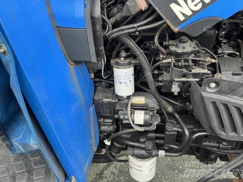 New Holland TN70A Traktoren