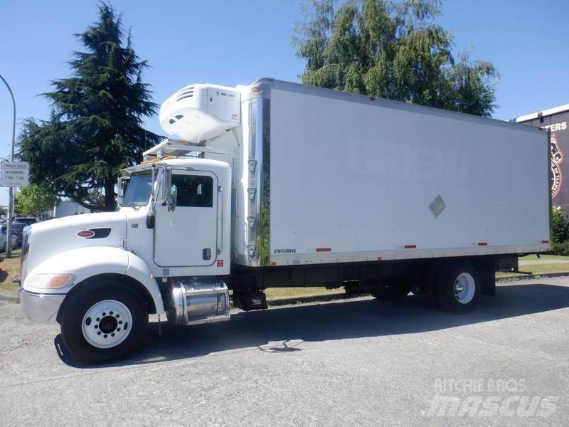 Peterbilt 335 Lieferwagen