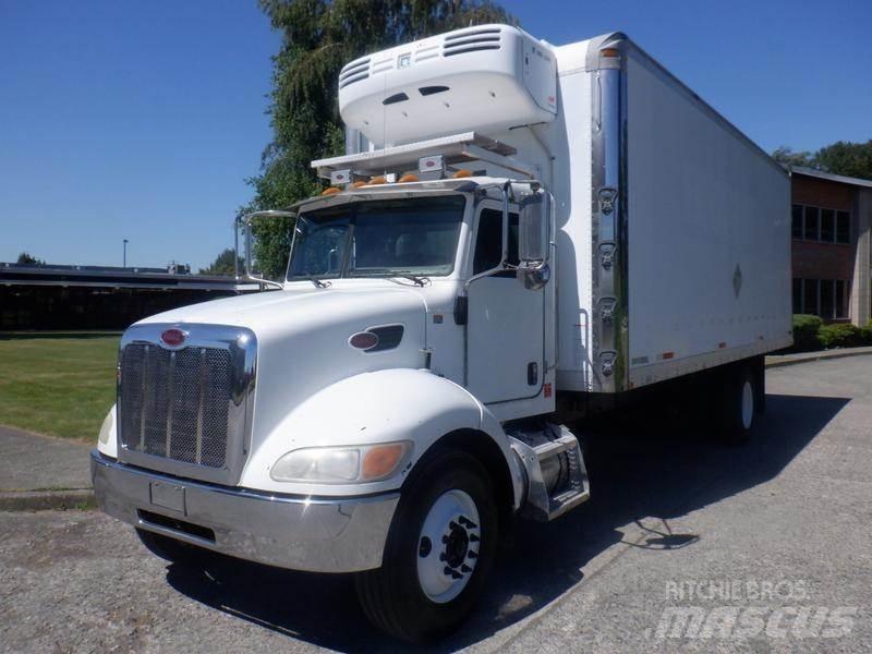 Peterbilt 335 Lieferwagen