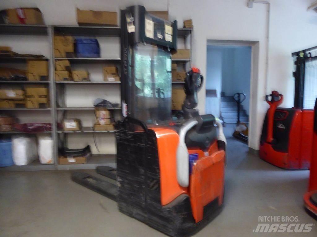 BT SPE120 Deichselstapler