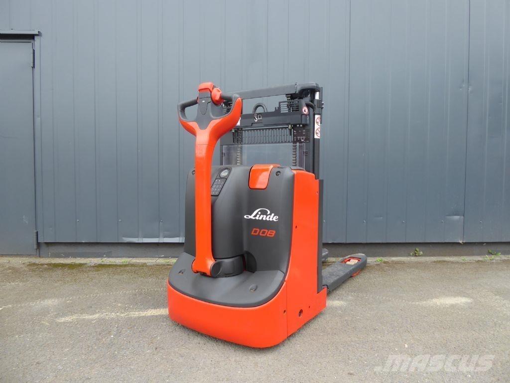 Linde D08 Deichselstapler