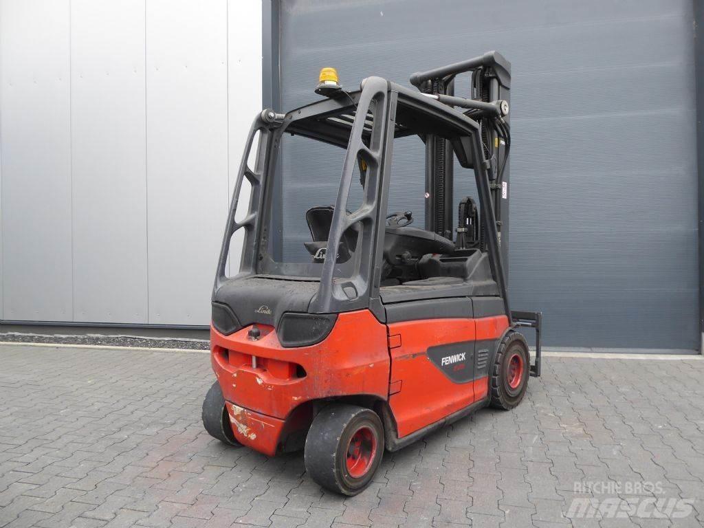 Linde E25-01 Elektrostapler