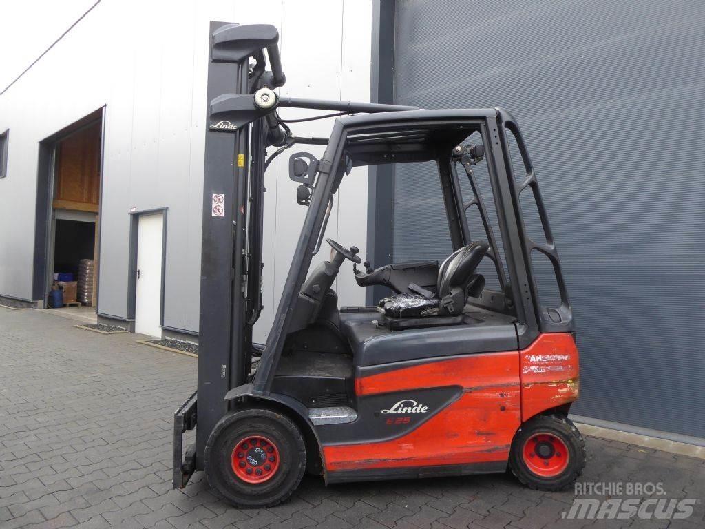 Linde E25-01 Elektrostapler