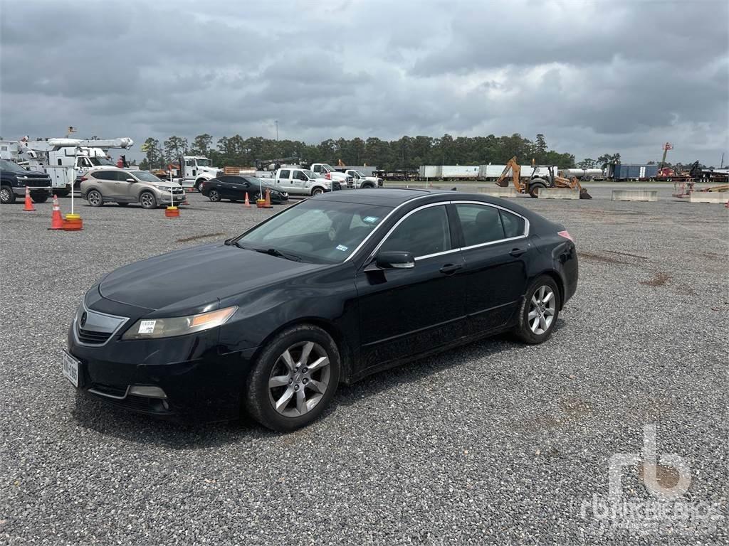 Acura TL PKWs