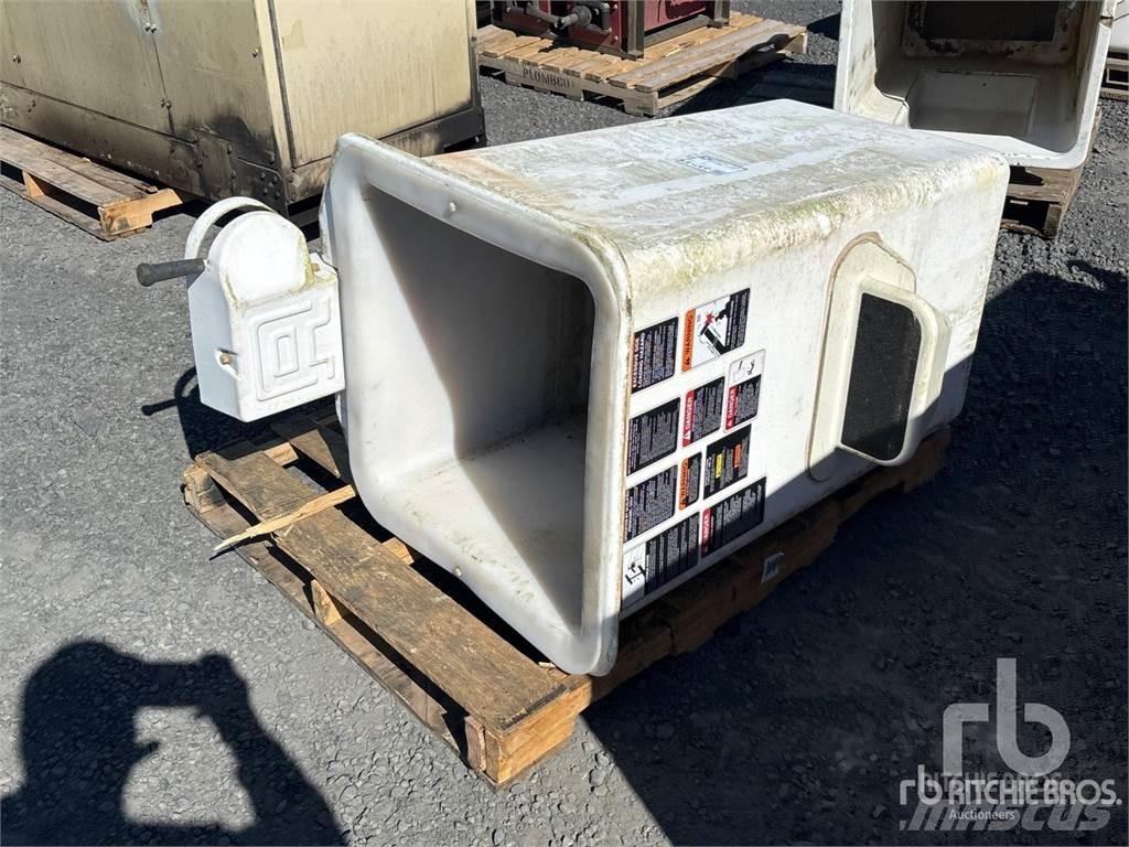 Altec Bucket Transport Sonstige