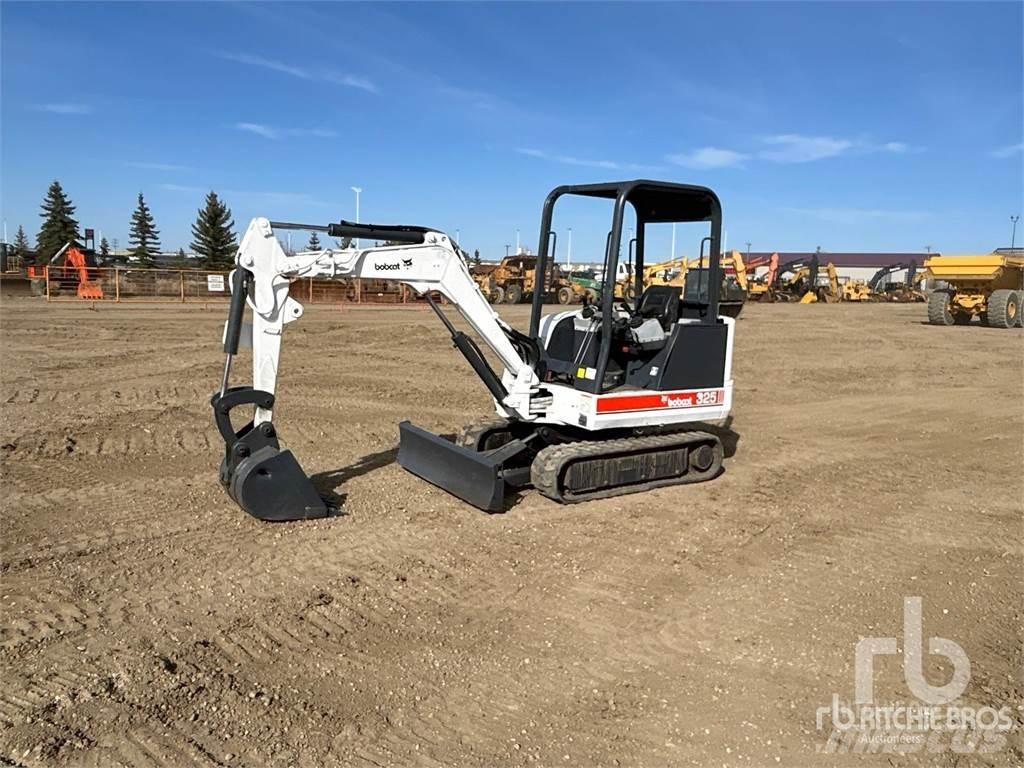 Bobcat 325 Minibagger < 7t