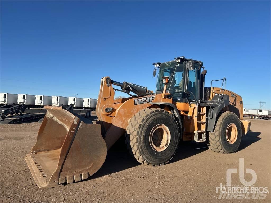 CASE 1121F Radlader