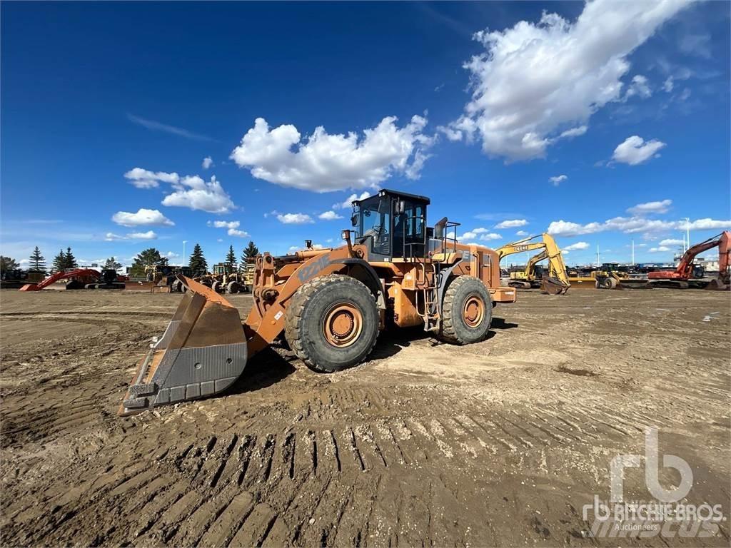 CASE 1221E Radlader