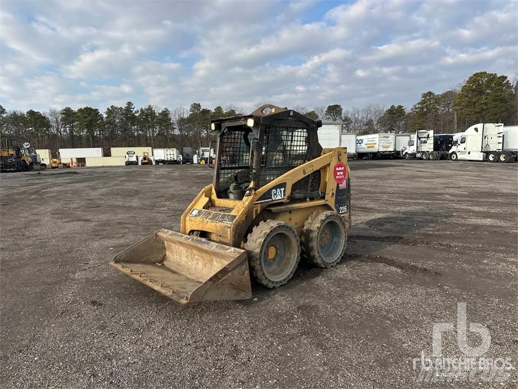 CAT 226 Kompaktlader