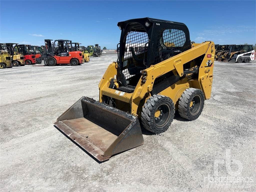 CAT 226D Kompaktlader